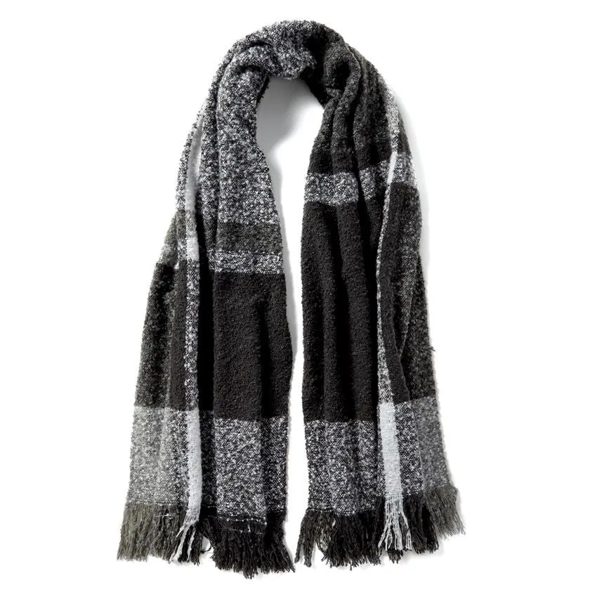 Holbrook Pebble Plaid Wrap in Black and White