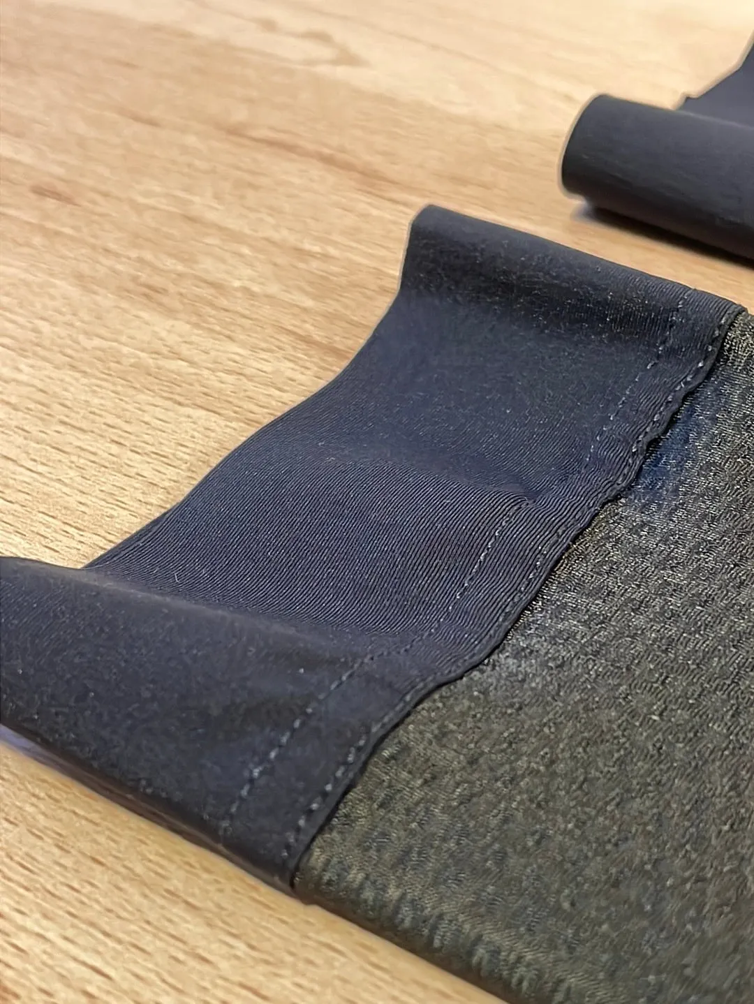 Team Jumbo Visma | AGU Premium Aero Black Arm Warmers